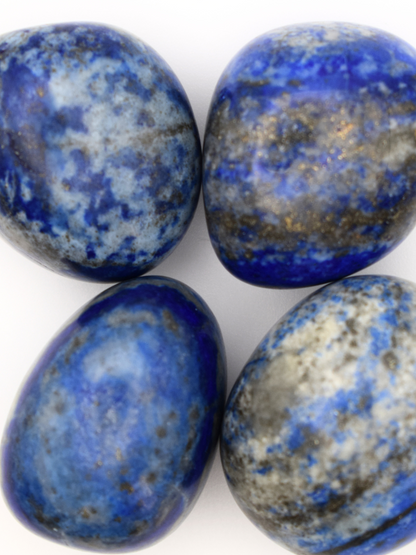 Lapis-Lazuli - Clarté Mentale, Mémoire et Éveil Spirituel pour une Communication Authentique