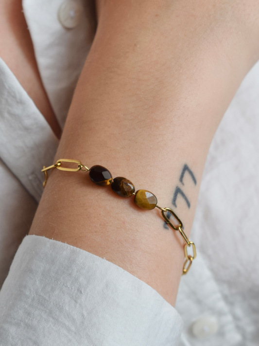 Laëtitia: Stainless steel and Tiger's Eye bracelet – Elegance and Natural Protection