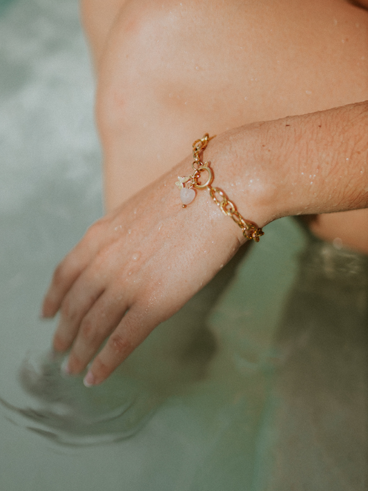 Bracelet Mallaury en acier inoxydable et pierre naturelle – Quartz Rose